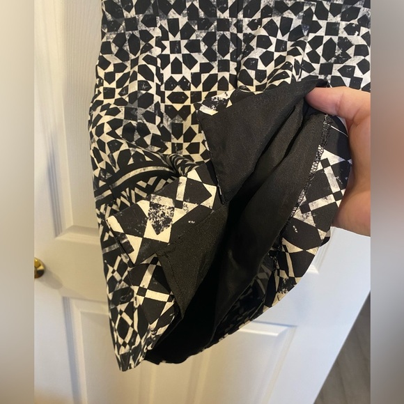 Micheal Kors Black&White Bodycon Dress Size 4 - Picture 5 of 8